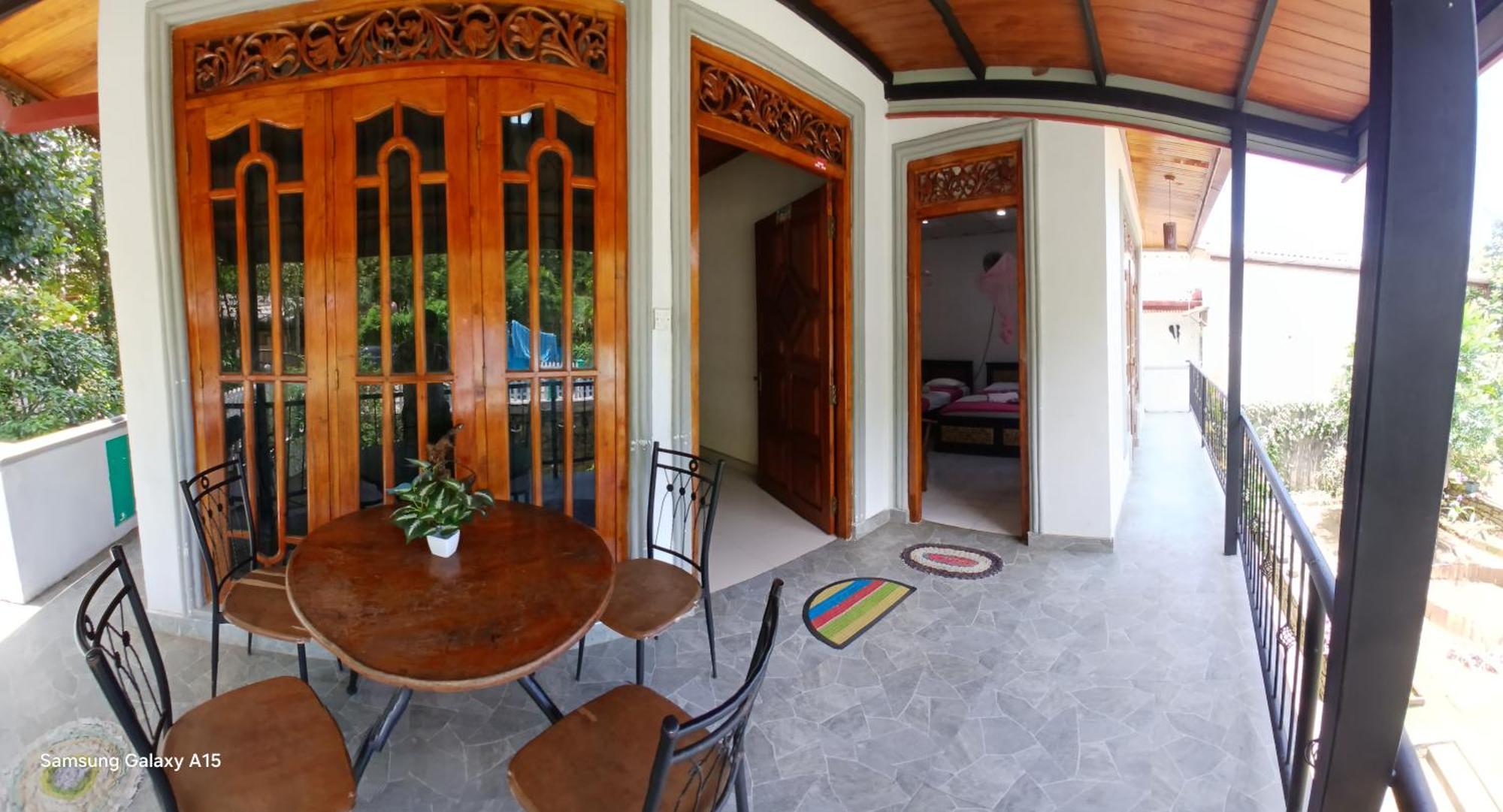 Jasmine Garden Inn Ella Bagian luar foto